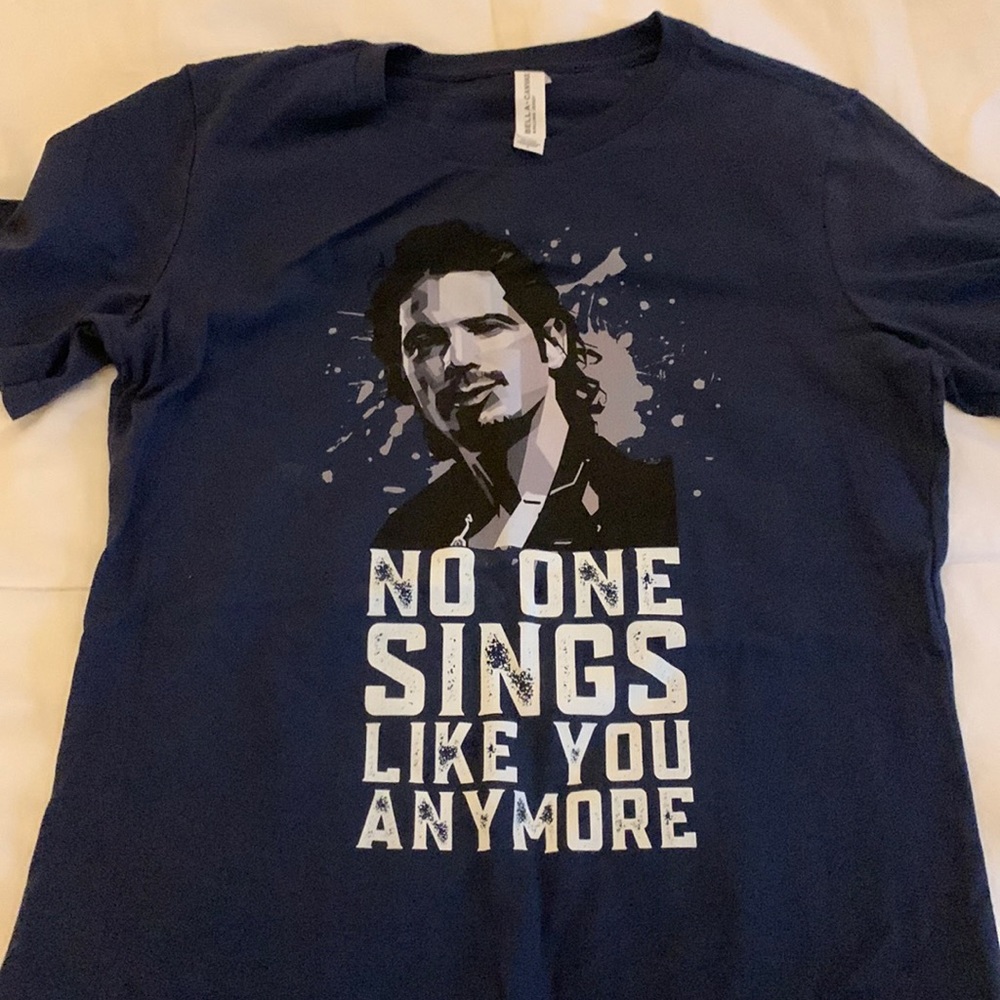 Chris Cornell t shirt. Navy size L but TINY! NEVER WORN 100% cotton from ETSY